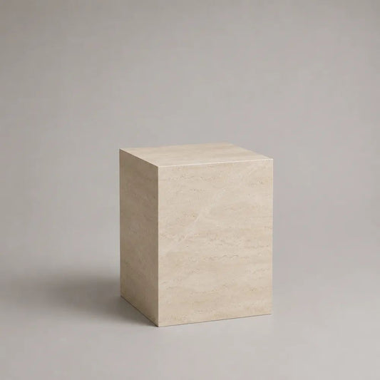 Tavolino laterale quadrato in travertino beige, 40 x 40 x 50 cm